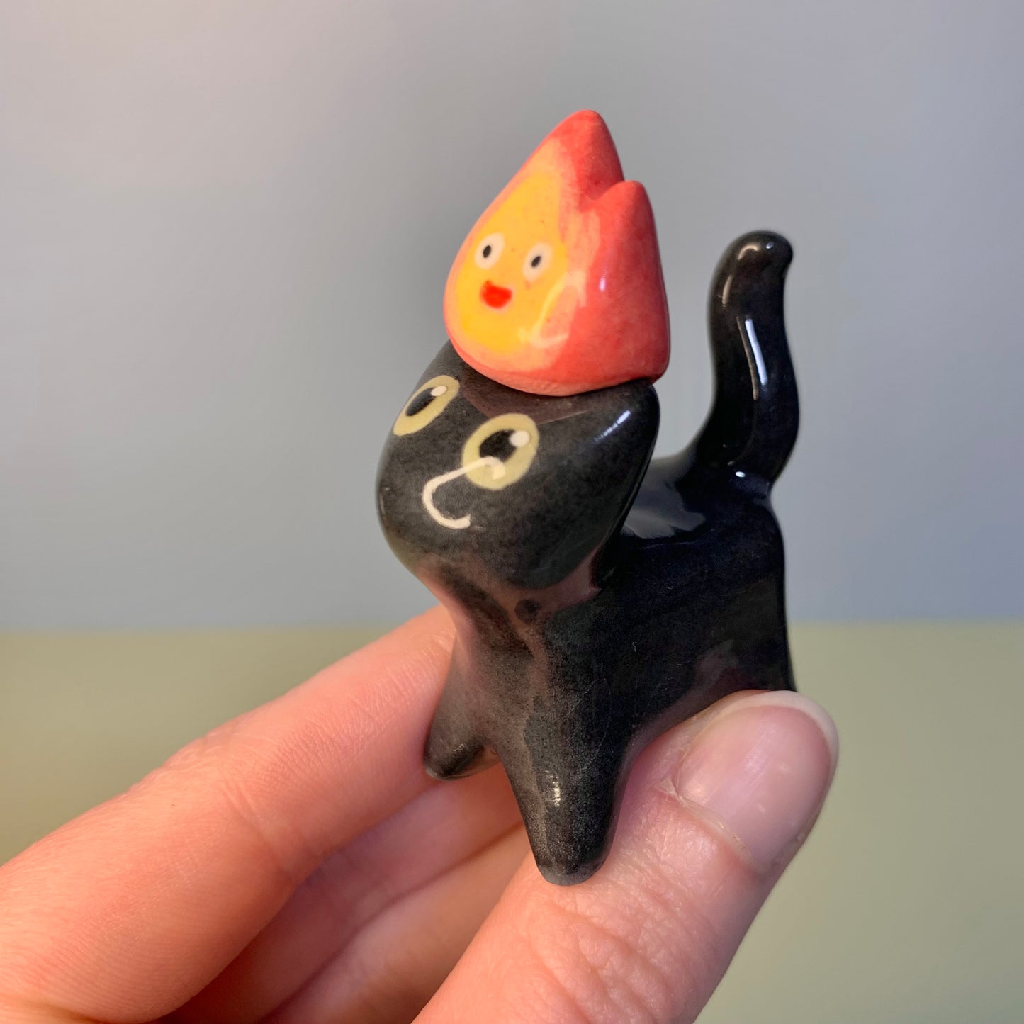 Studio Ghibli Kitty Cat Ceramic Figurine with Magnetic Attachments