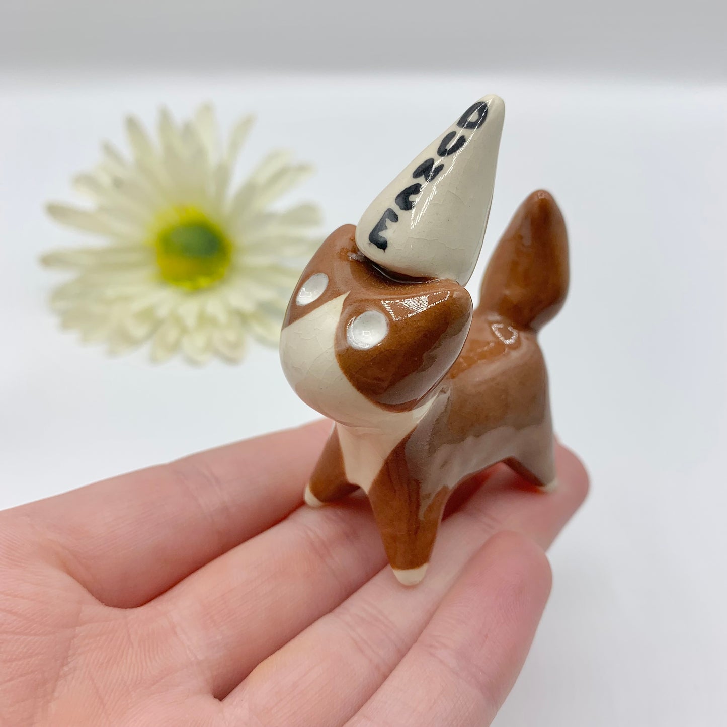 Silly Dunce Kitty Cat Ceramic Figurine