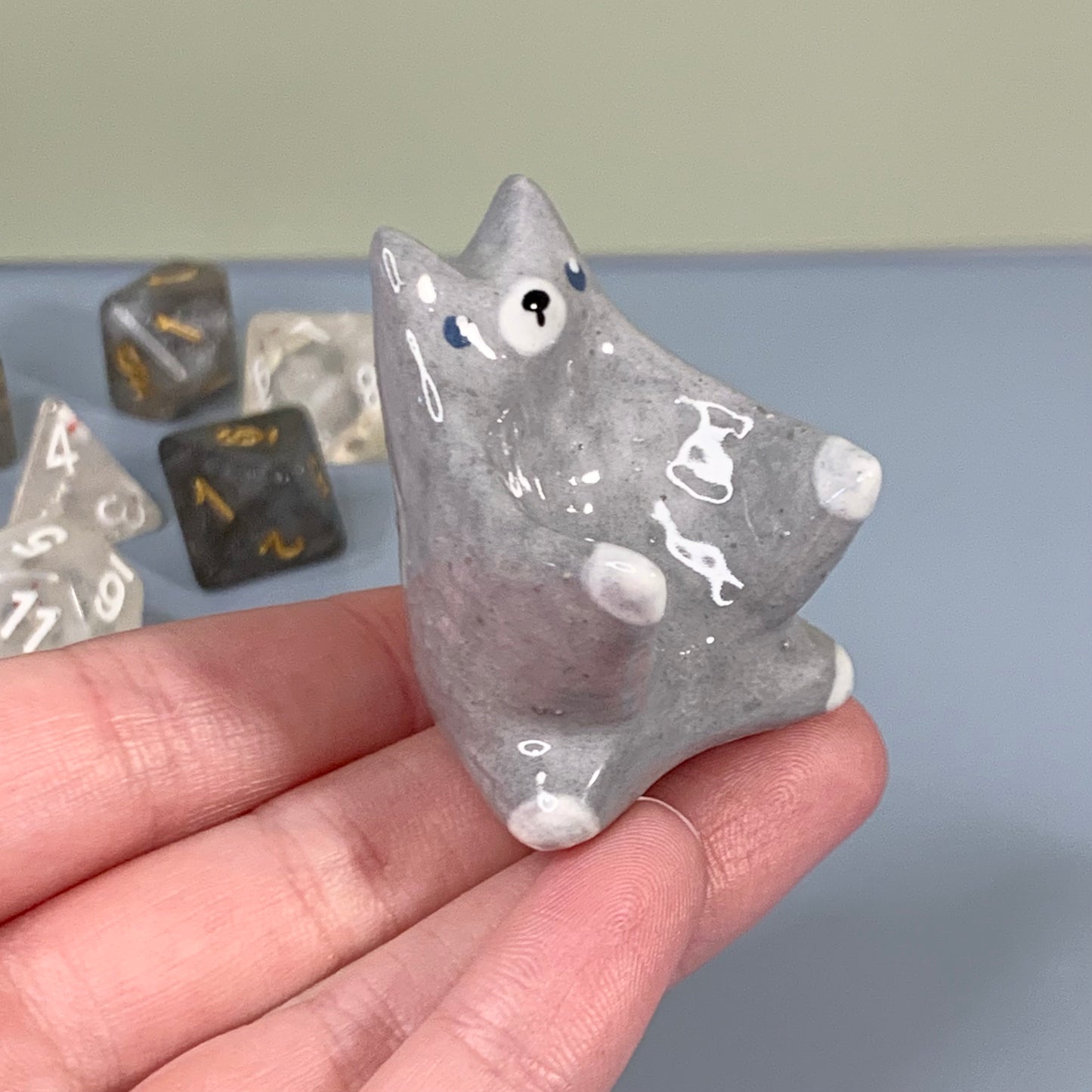 Grey Wolf Dnd Companion D20 Holder