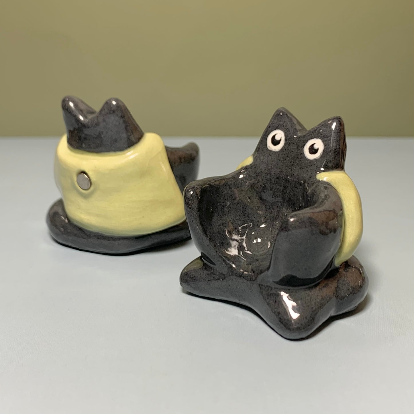 Dnd Companion Cat D20 Holder with Attachments