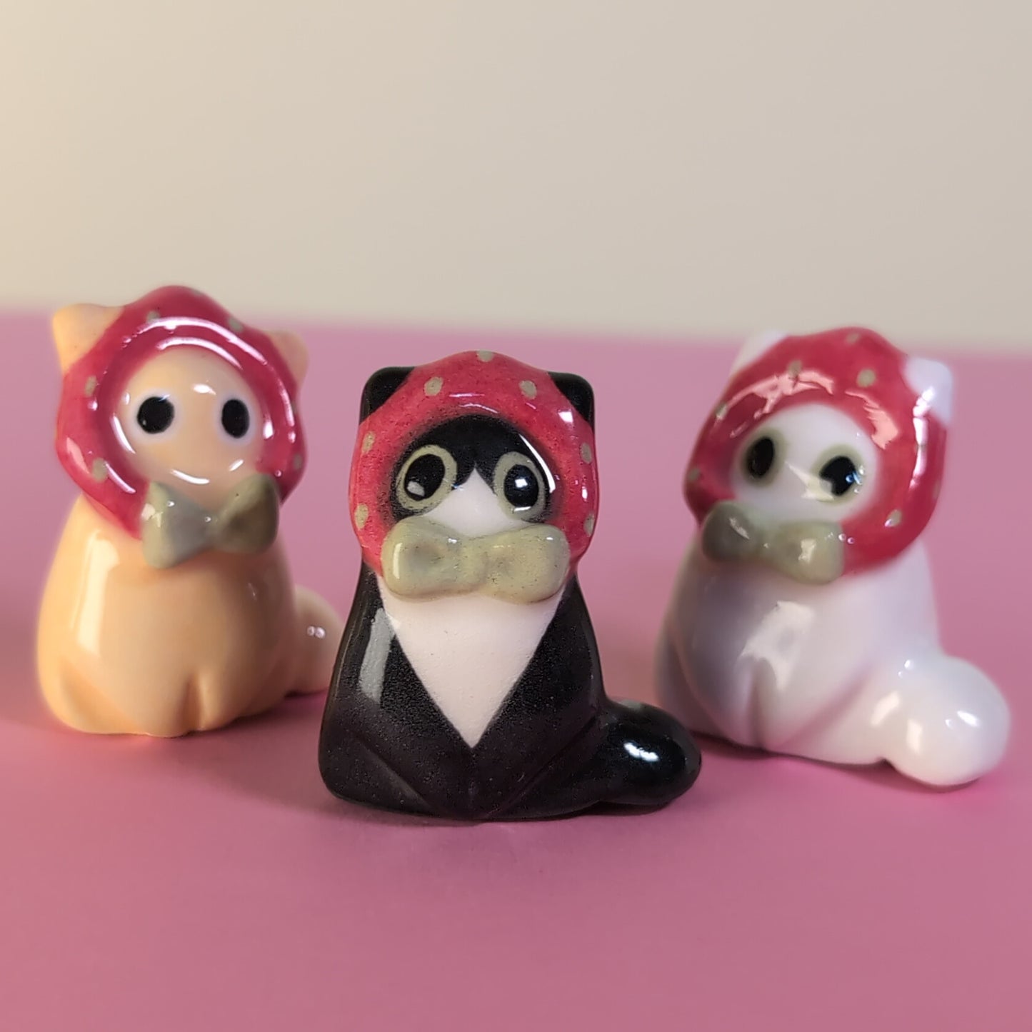 Mini Strawberry Kitty Cat Ceramic Figurine