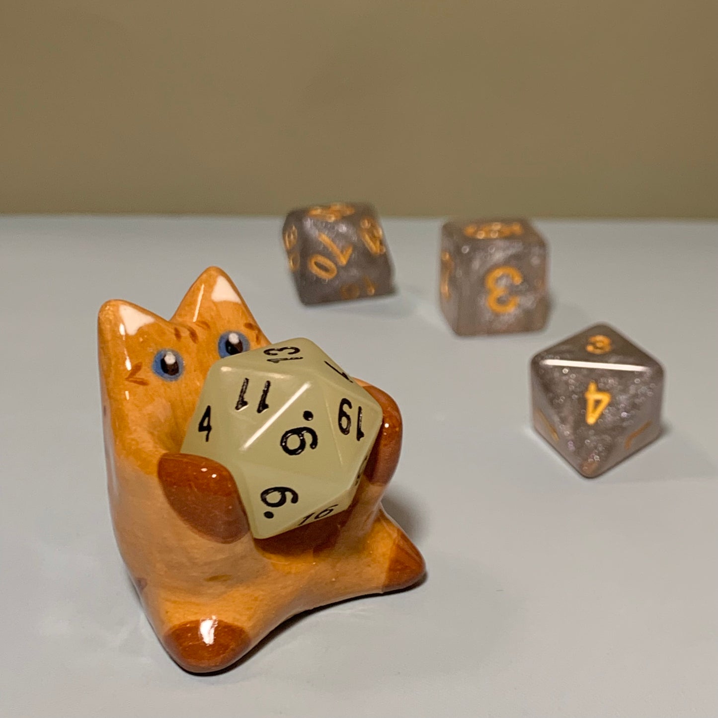 Mighty Nein Frumpkin Cat Dnd Companion D20 Holder