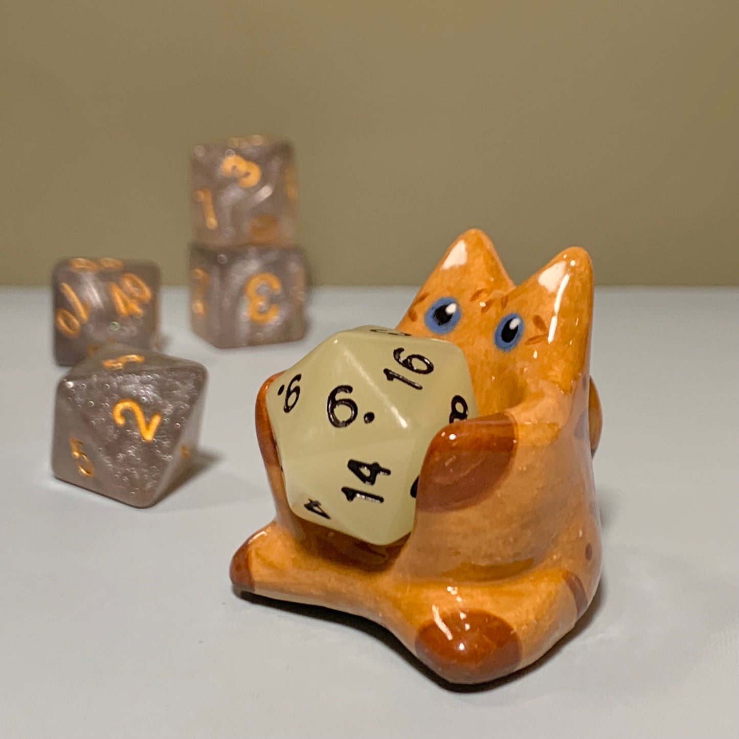 Mighty Nein Frumpkin Cat Dnd Companion D20 Holder