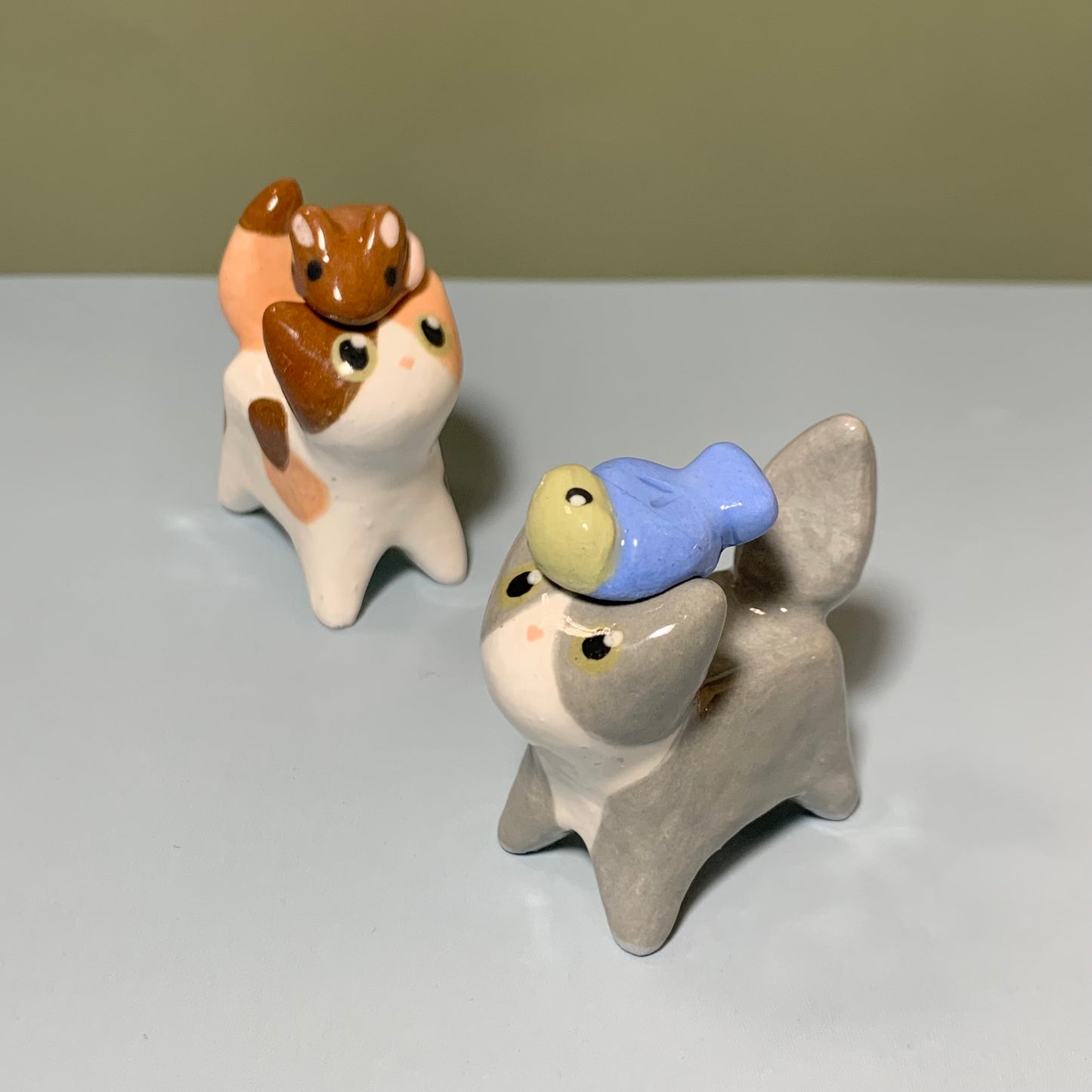 Magnet Animal Set Kitty Cat Ceramic Figurine with Attachments