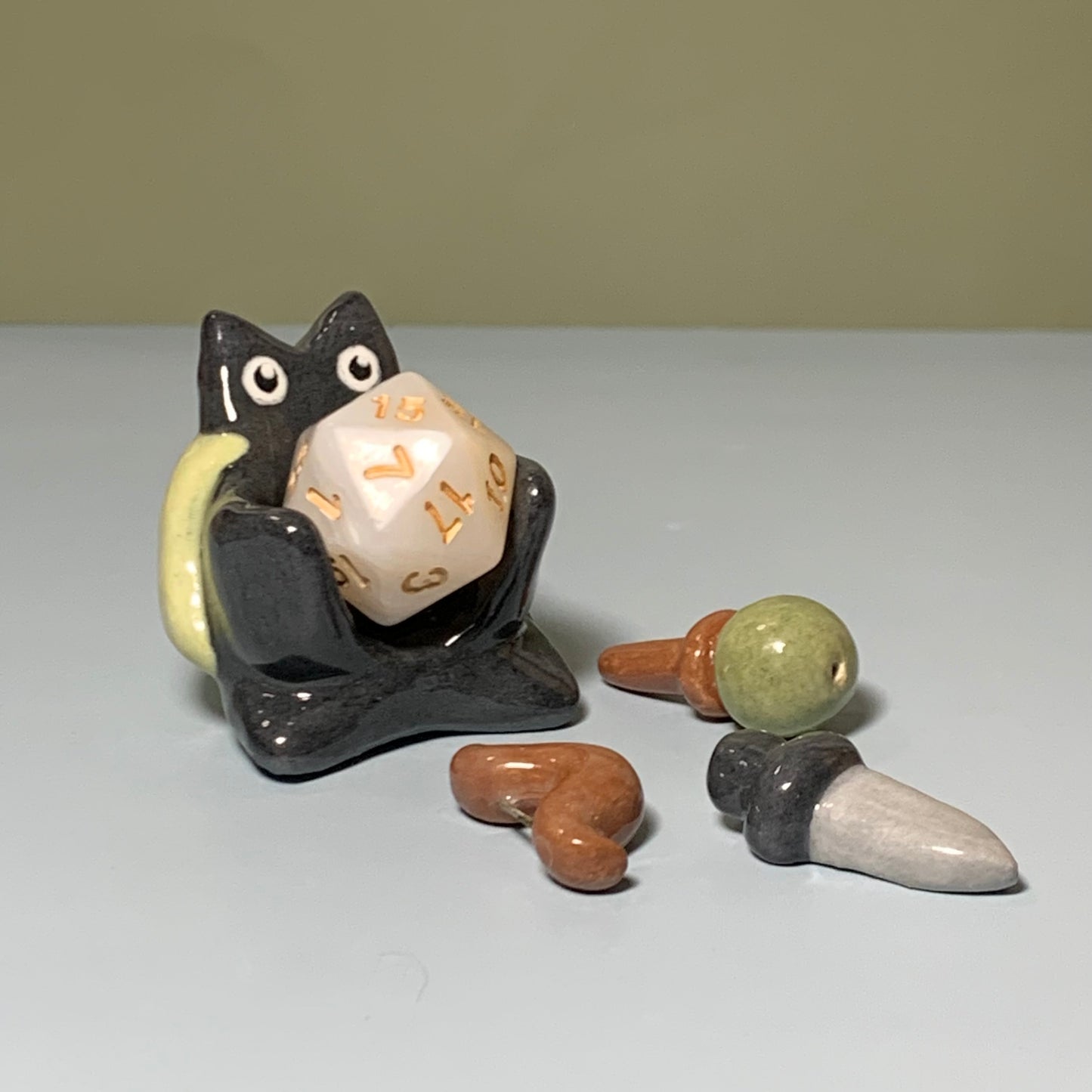 Dnd Companion Cat D20 Holder with Attachments