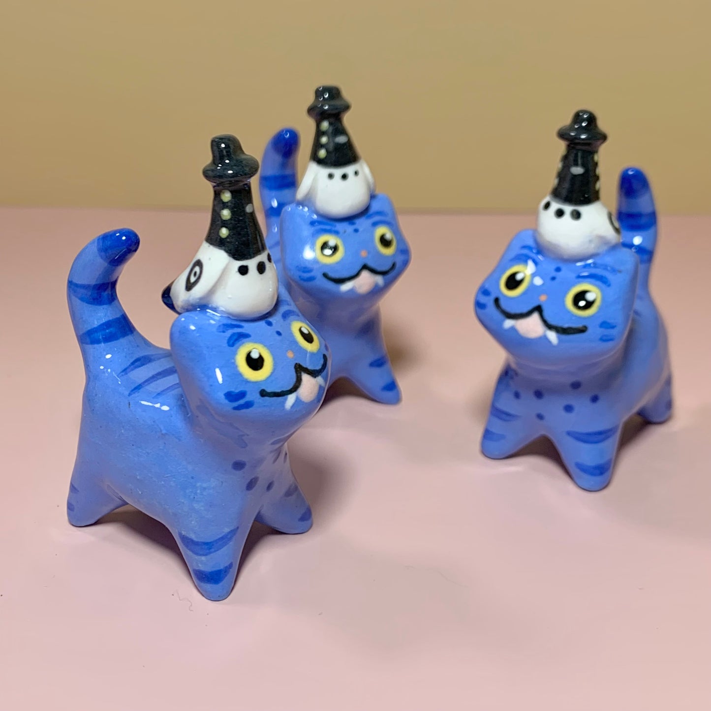 KPDH Sussie and Derpy Cat Ceramic Figurine