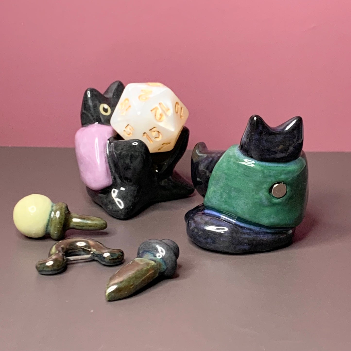 Cat w/ Weapon Attachments Dnd Companion D20 Holder