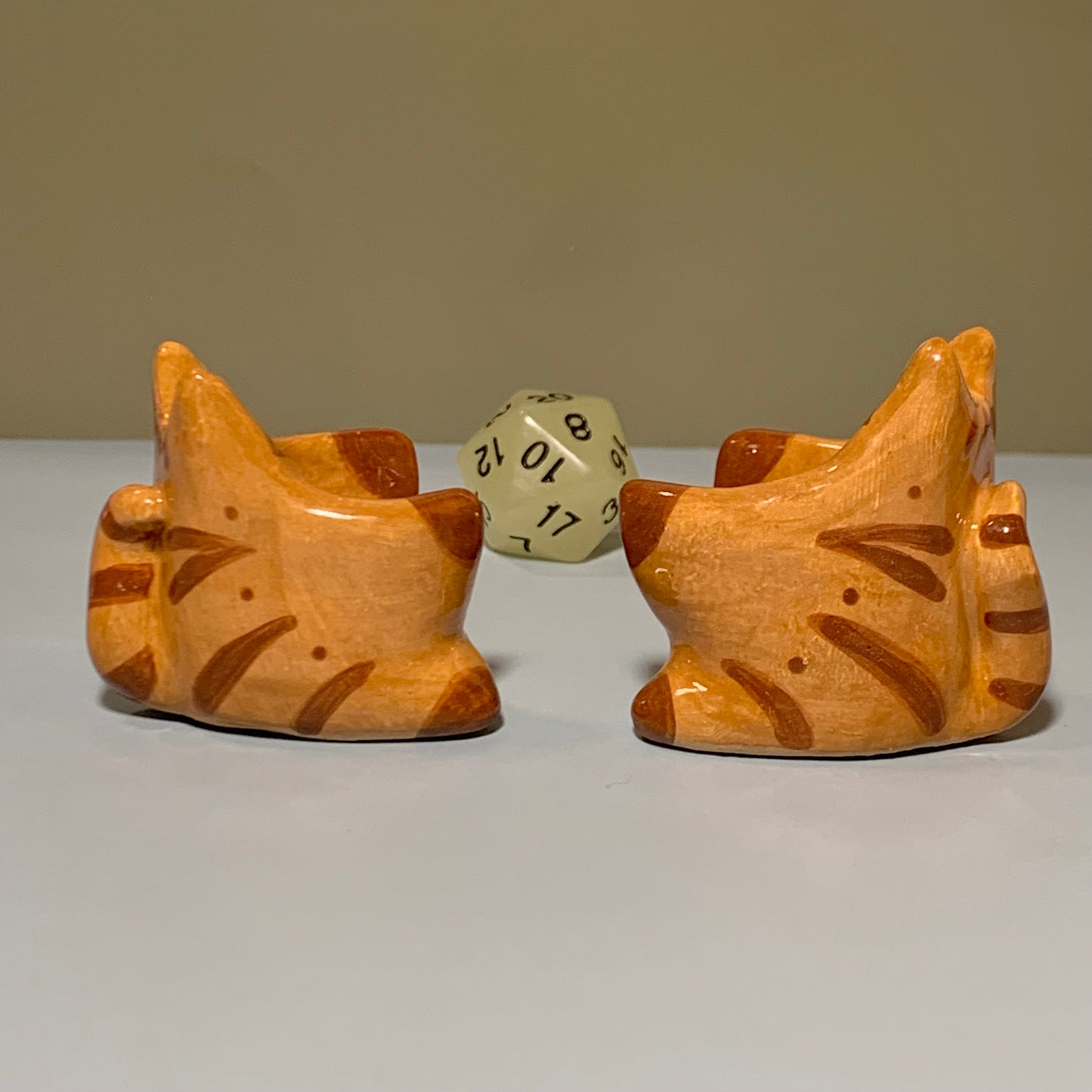 Mighty Nein Frumpkin Cat Dnd Companion D20 Holder