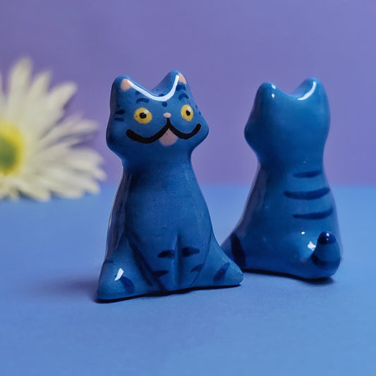 KPDH Derpy Cat Ceramic Figurine