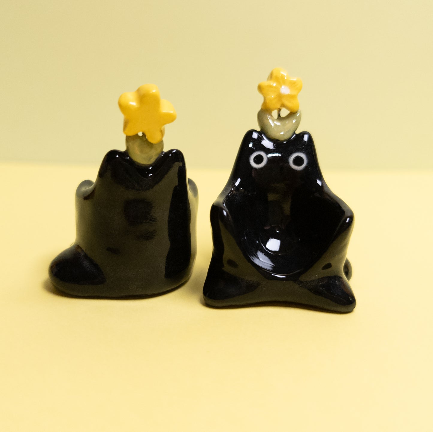 Flower Cat Dnd Companion D20 Holder