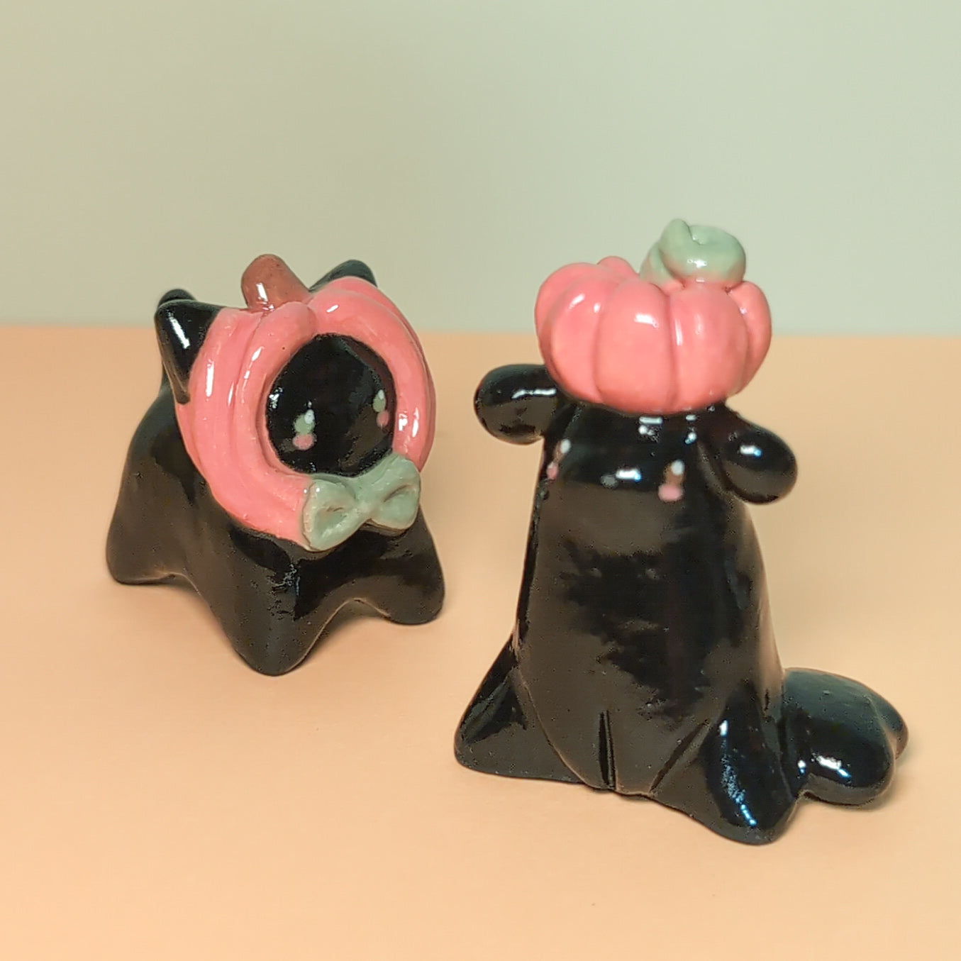 Mini Pumpkin Puppy & Cat Ceramic Figurines