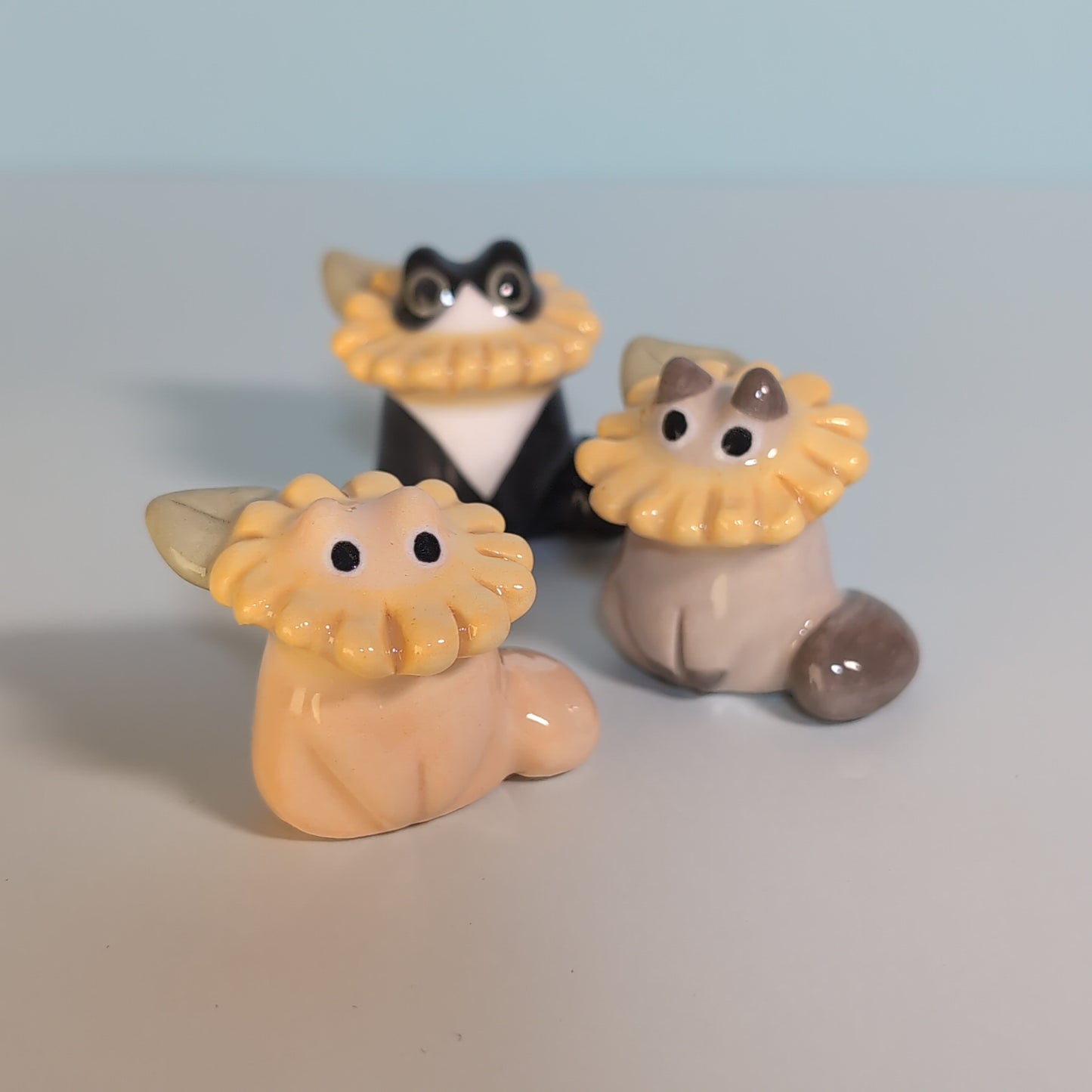 Mini Sunflower Kitty Cat Ceramic Figurine