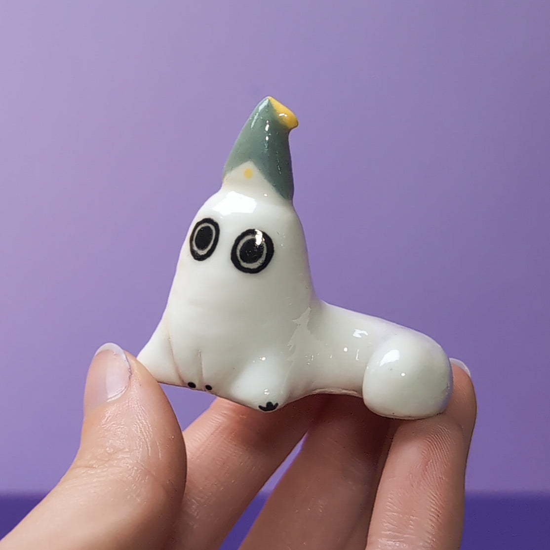 Brushbuddy Witch Hat Atelier Ceramic Figurine