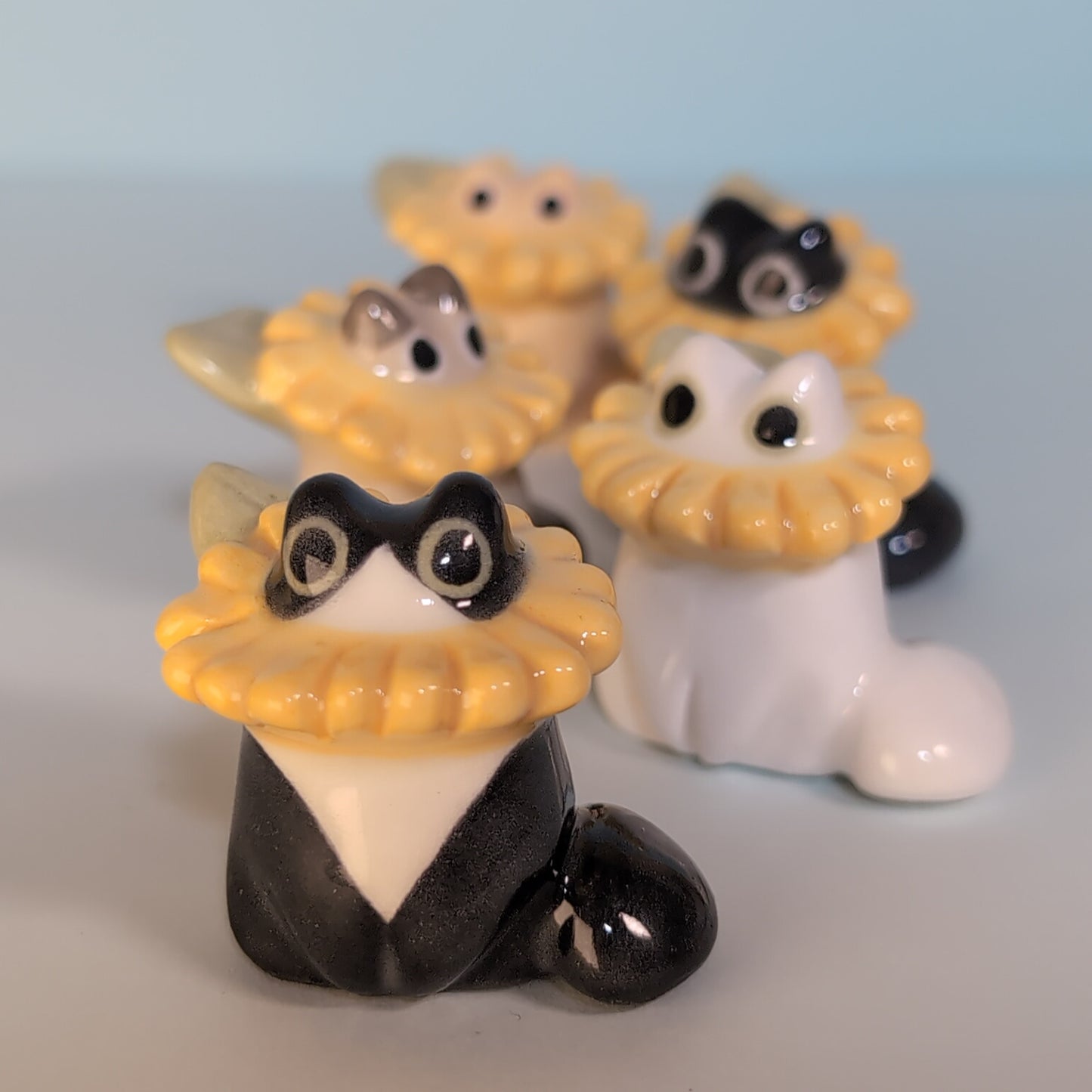 Mini Sunflower Kitty Cat Ceramic Figurine