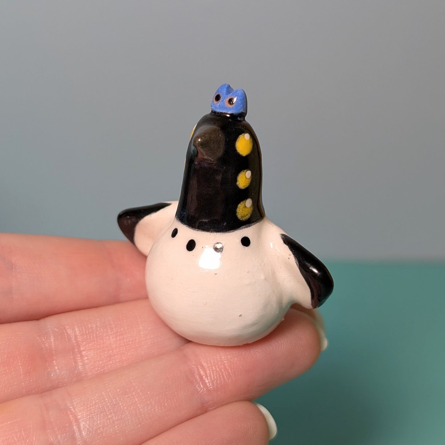 KPDH Susie with Removable Hat Cutie Ceramic Figurine